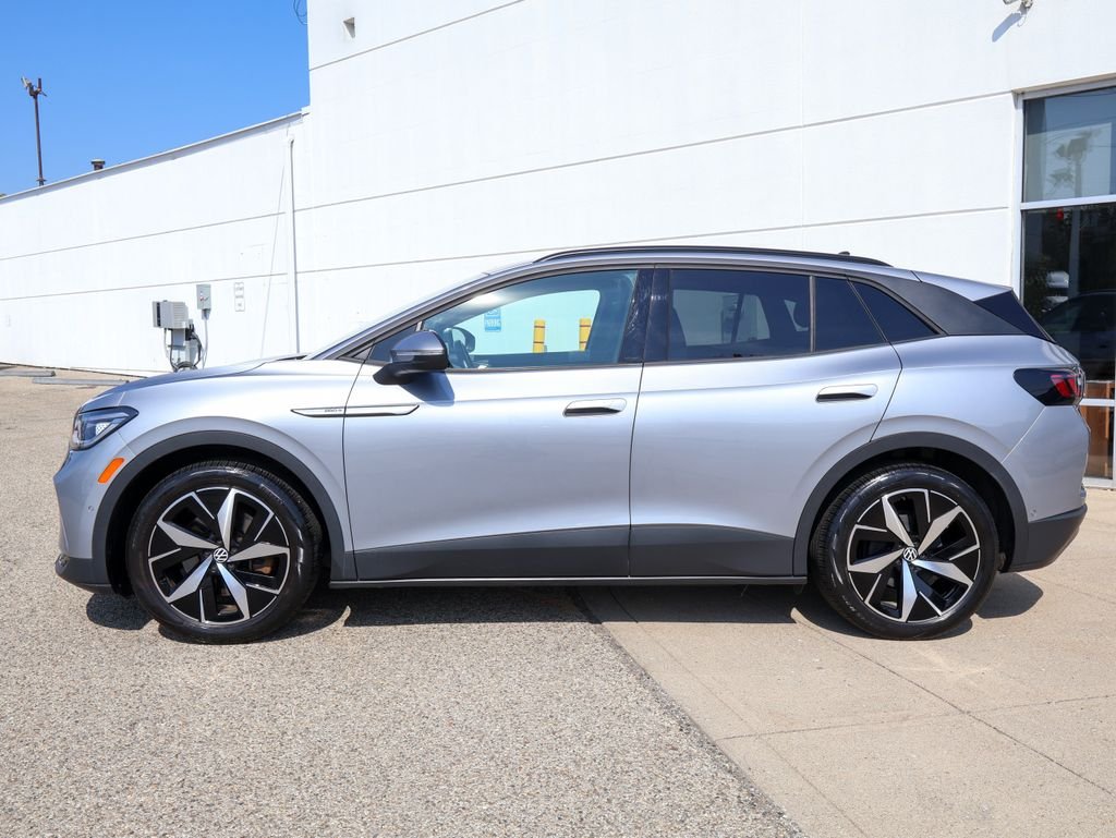 Certified Used 2023 Silver Volkswagen Pro S image 2