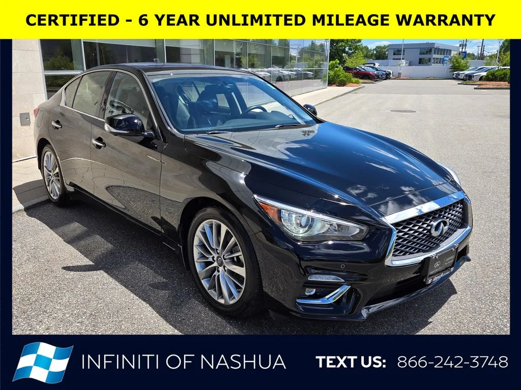 Certified Used 2023 Black INFINITI LUXE image 15