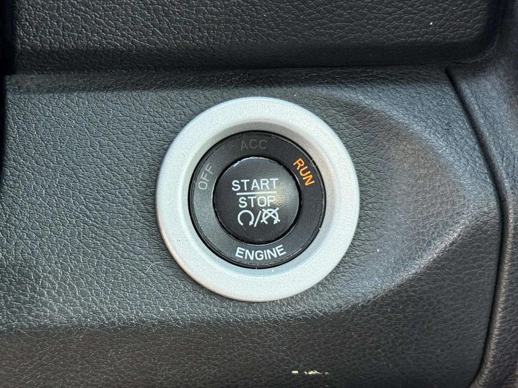Used 2016 White Ram Limited image 25