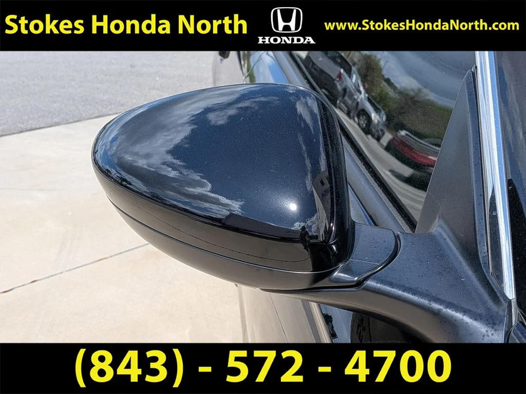 Used 2025 Black Honda LX image 12
