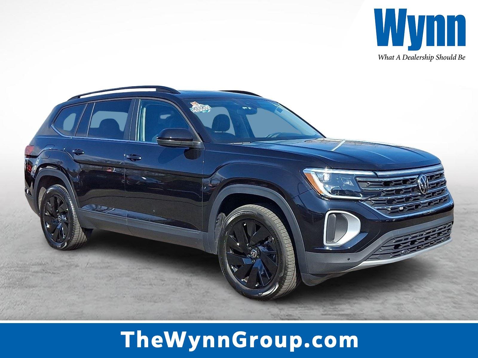 2025 Volkswagen Atlas SE w/Tech