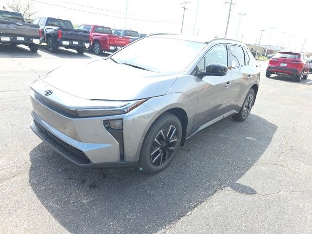 New 2026 Heavy Metal <sup>1</sup> Toyota  XLE image 3