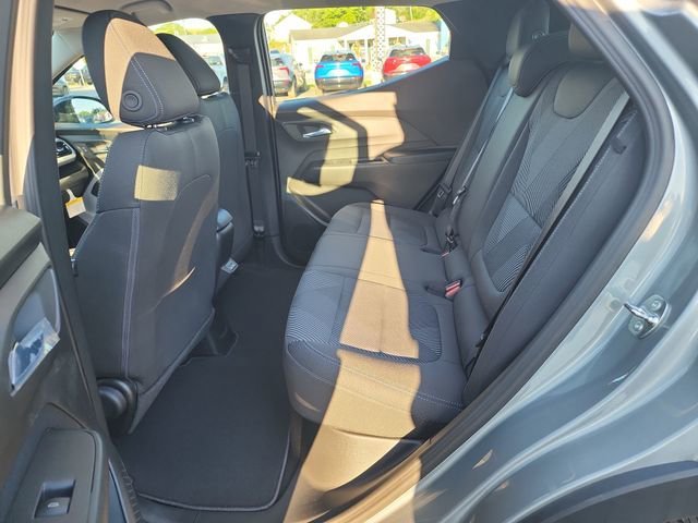 2027 Chevrolet Bolt LT - Photo 10