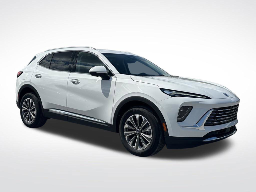 New 2026 Summit White Buick Preferred image 8