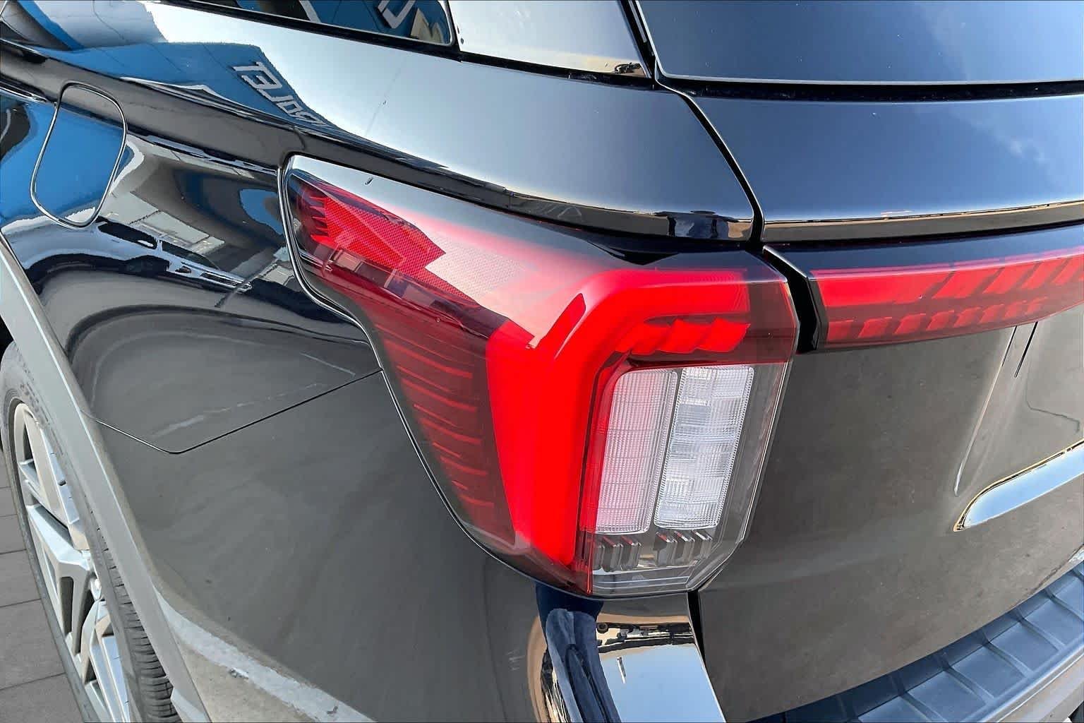 Used 2025 Agate Black Ford ST-Line image 55