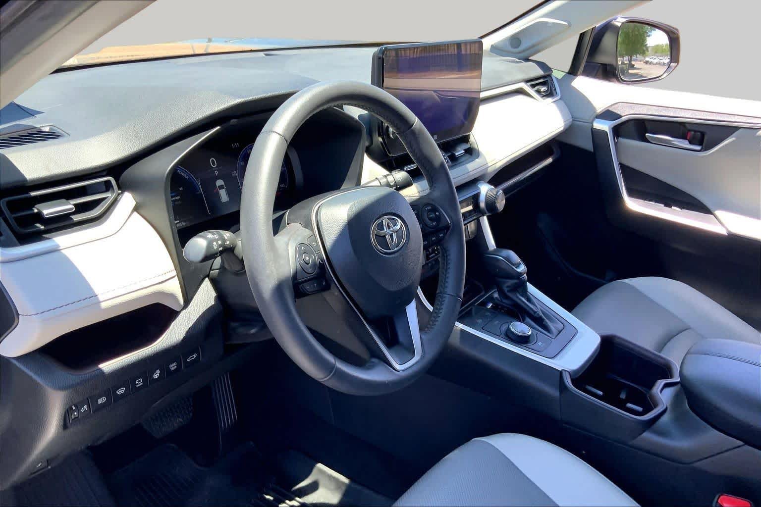 Used 2023 Blueprint Toyota Hybrid Limited image 15