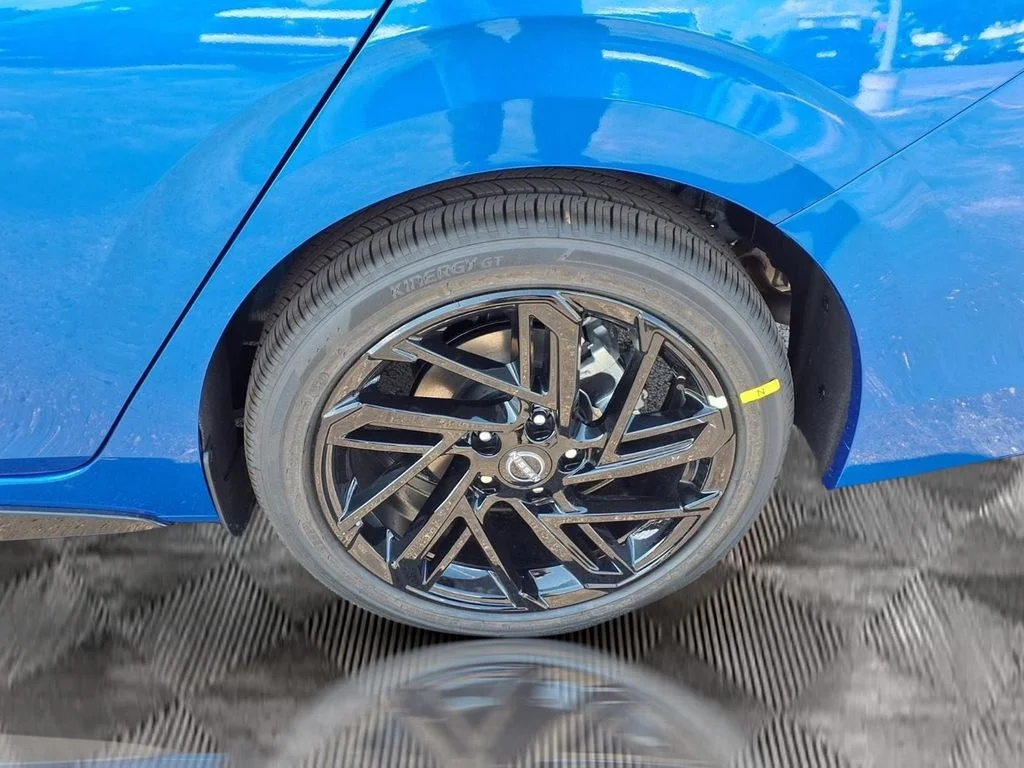 New 2027 Bluestone Pearl / Super Black Two-tone Nissan SR Midnight Edition image 23