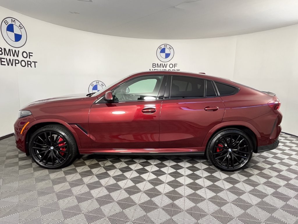 Used 2026 Red BMW xDrive40i image 13