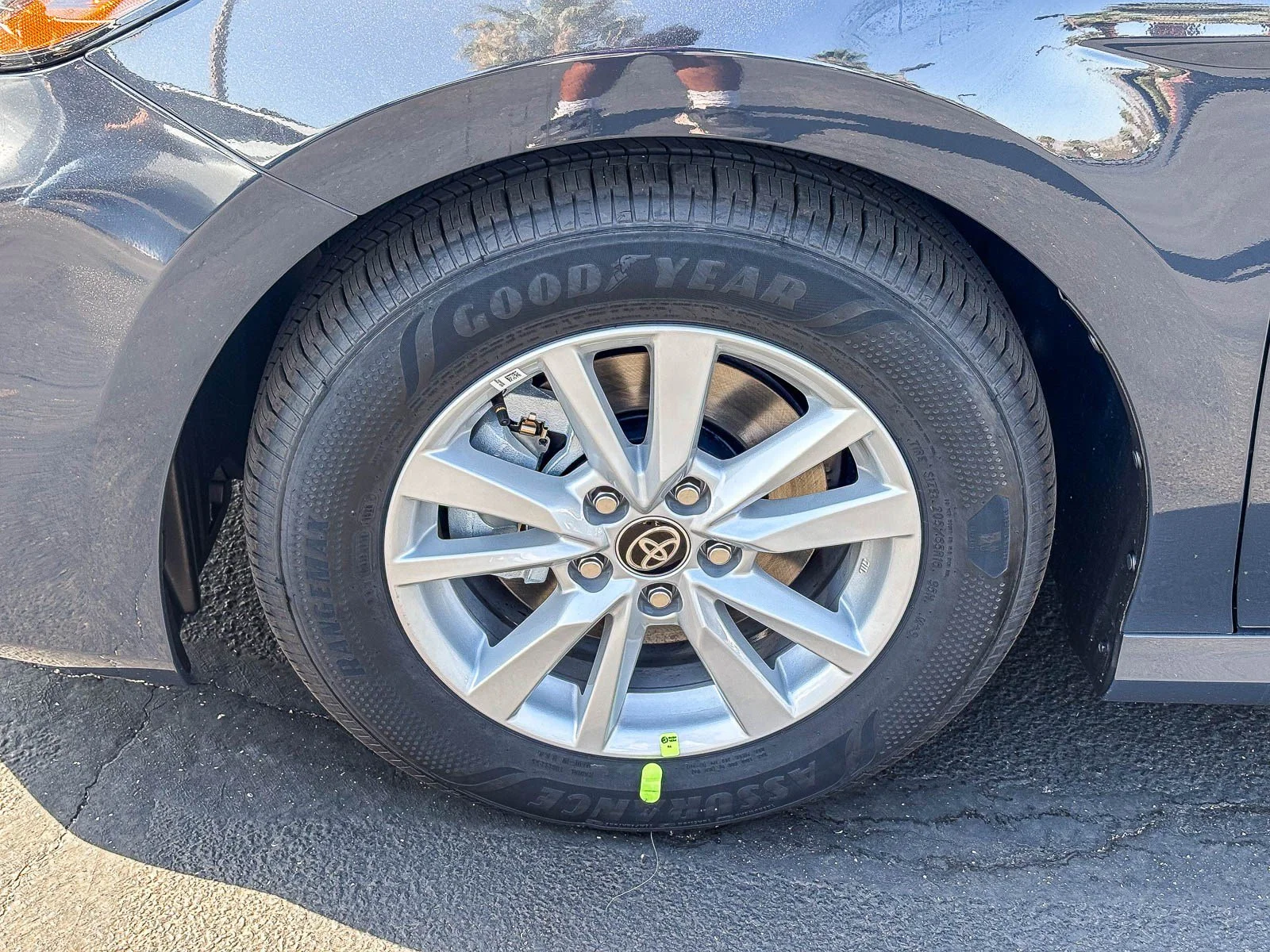 New 2026 01l7 Toyota LE image 10