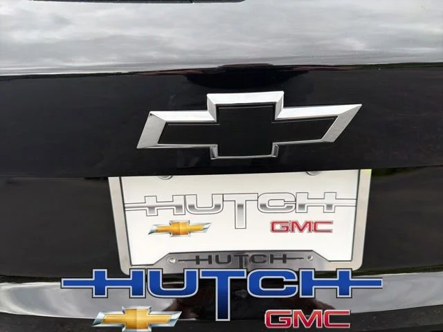 New 2026 Mosaic Black Metallic Chevrolet ACTIV image 13