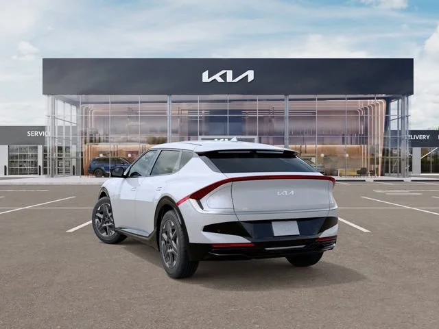 New 2026 Glacial White Pearl Kia Light Long Range image 4