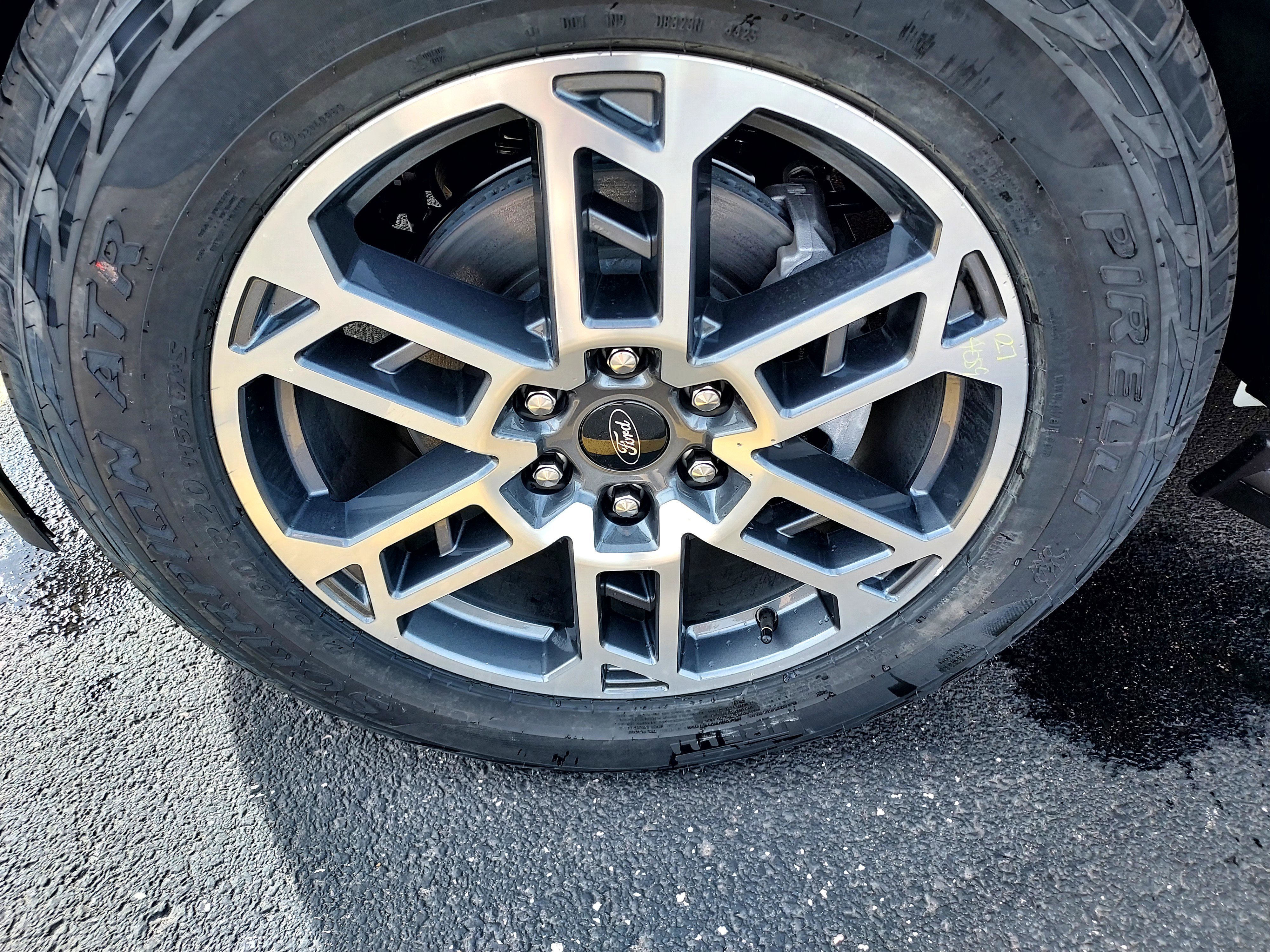 New 2026 Star White Metallic Tri-Coat Ford Active image 2