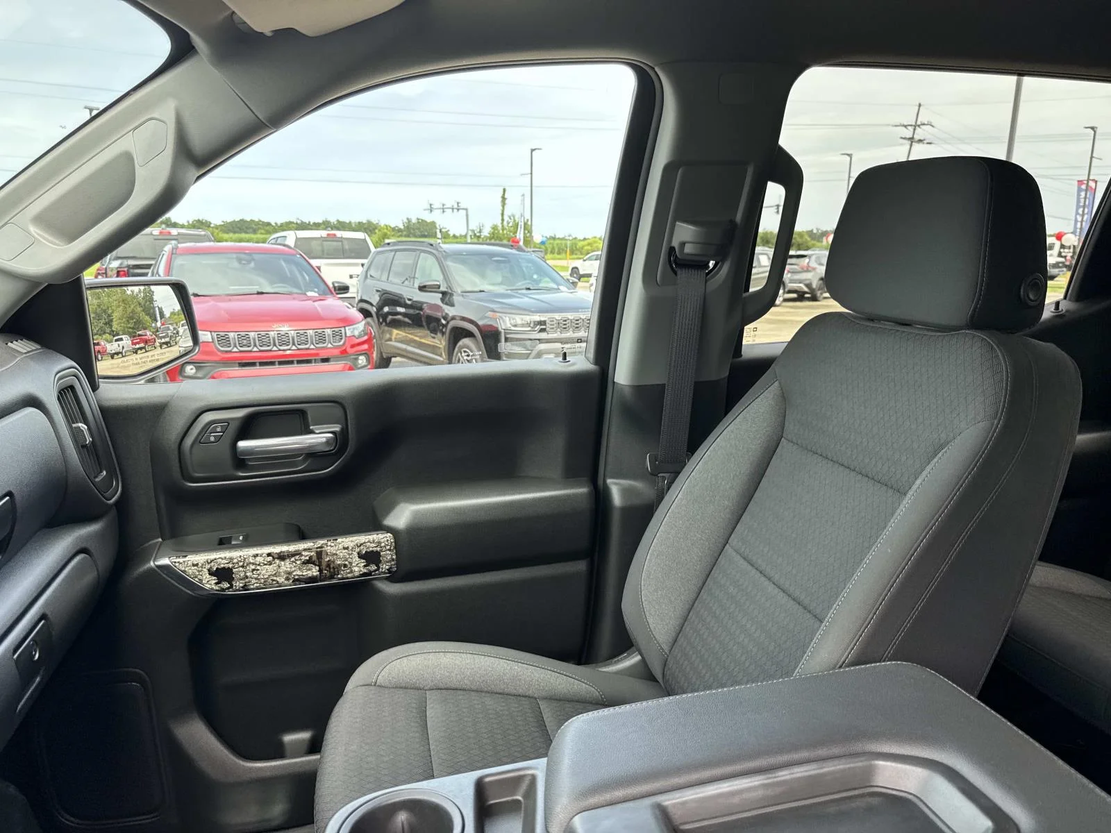 Used 2023 BLACK Chevrolet Custom Trail Boss image 15