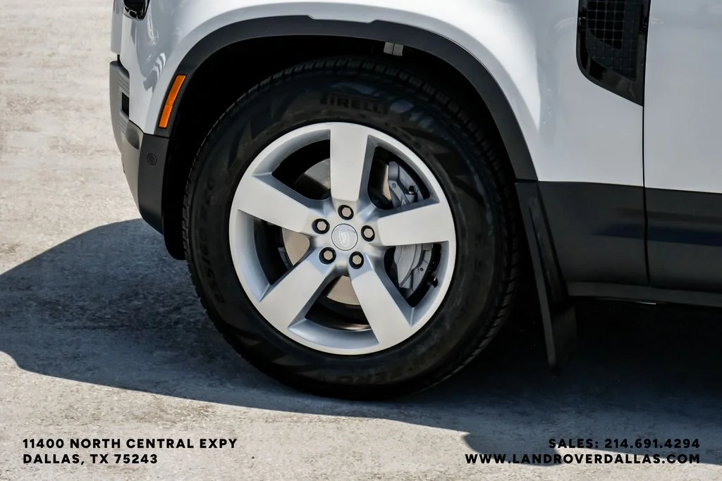 Used 2024 Fuji White Land Rover S image 65