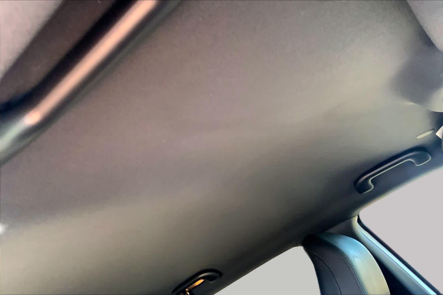 Certified Used 2023 Bright White Clearcoat Jeep Latitude image 14