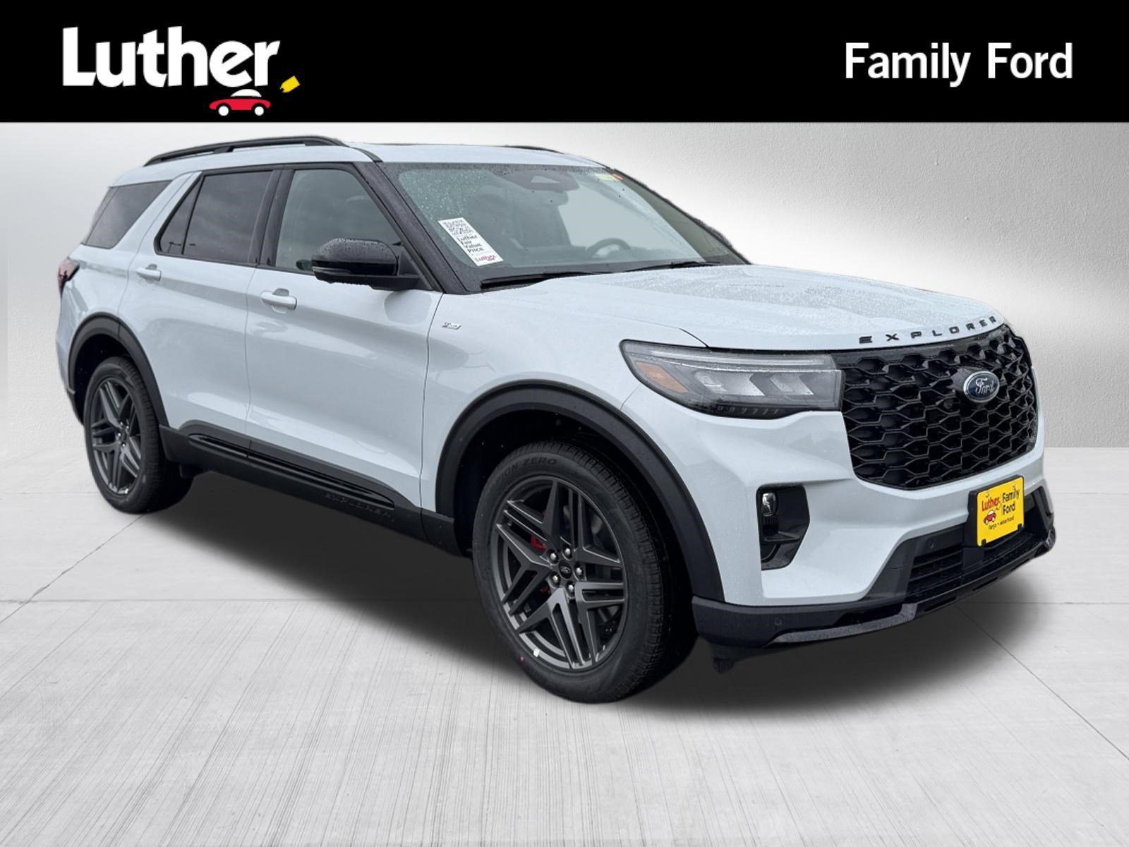 2026 Ford Explorer ST-LINE 4WD's photo