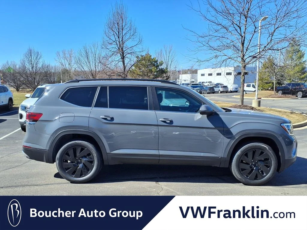 New 2026 Pure Gray Volkswagen 2.0T SE w/Technology image 3