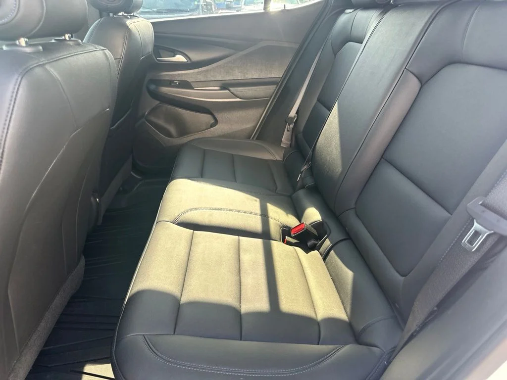 2025 Buick Envista Sport Touring - Photo 22