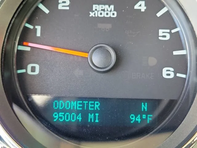 Used 2013 GRAYSTONE METALLIC Chevrolet LT image 30