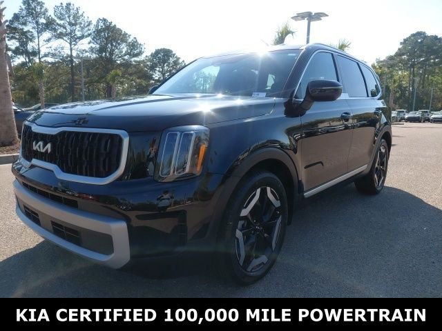 Used 2023 Black Kia EX image 1