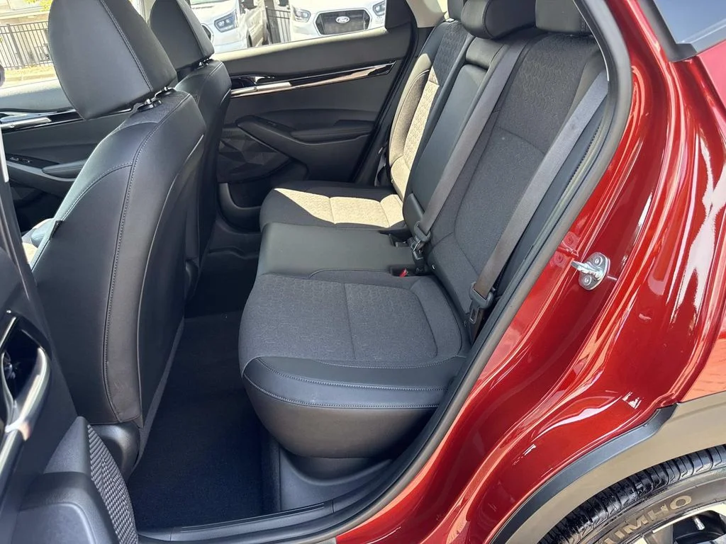 Used 2026 Orange Kia S image 23
