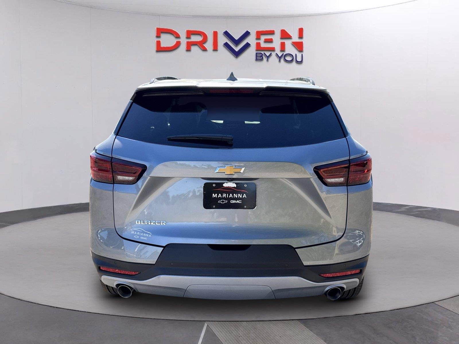 New 2026 Sterling Gray Metallic Chevrolet 2LT image 5