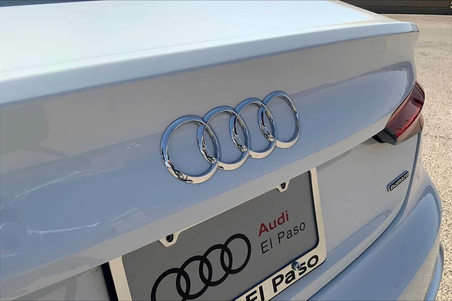 Used 2024 Glacier White Metallic Audi S line Premium image 10