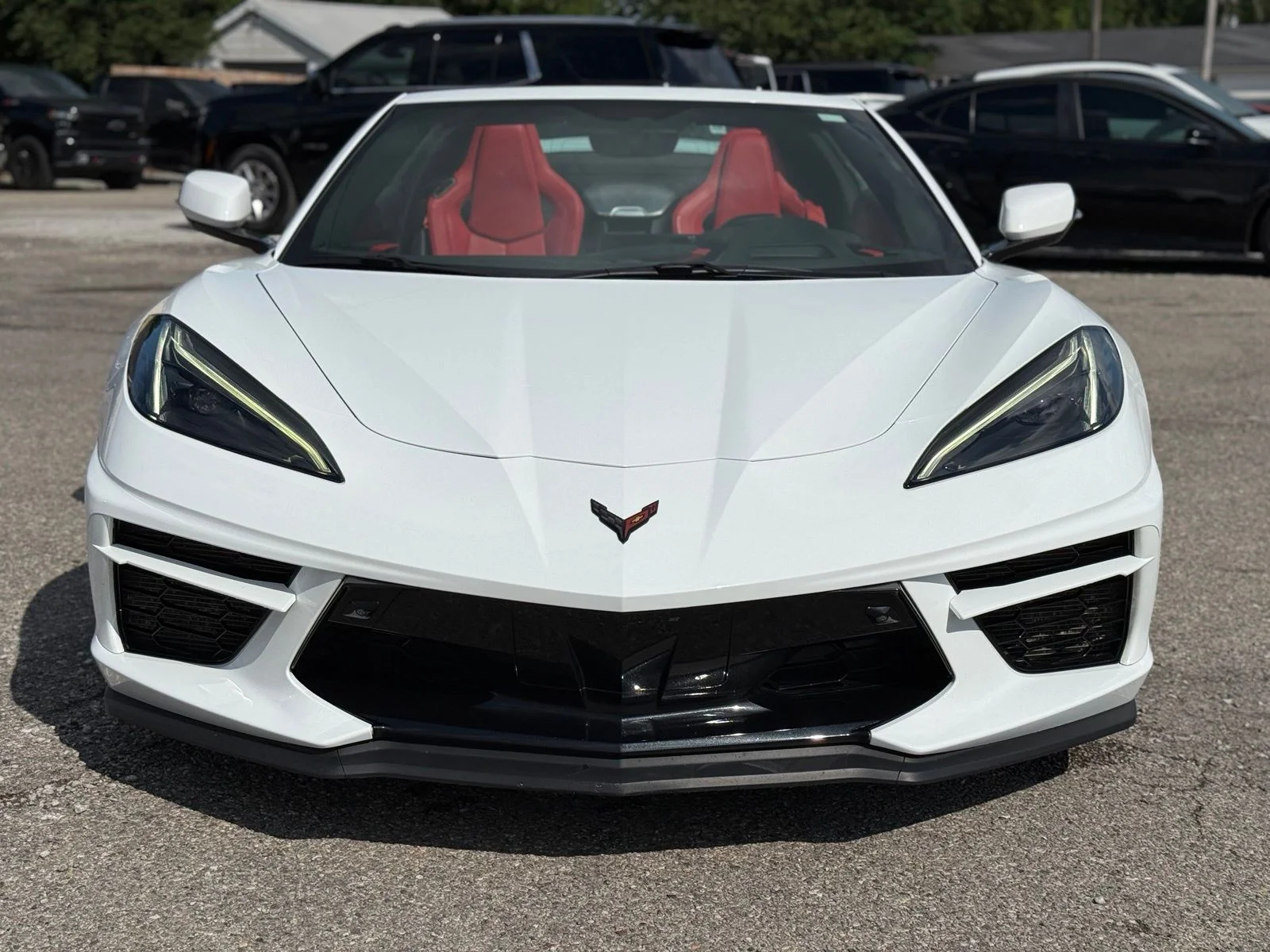 Used 2023 White Chevrolet Stingray image 9