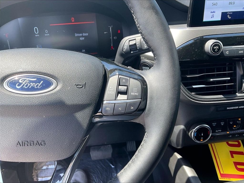 Used 2025 White Ford Active image 25