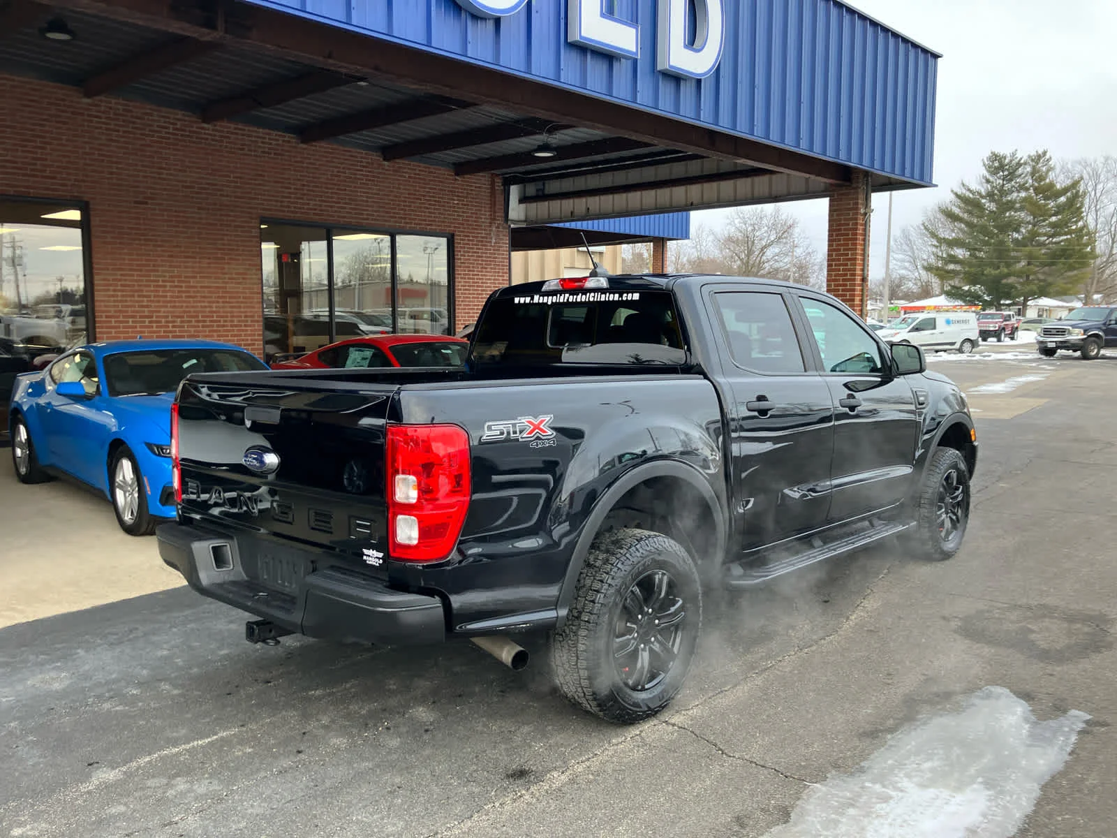 Used 2022 Shadow Black Ford XL image 20