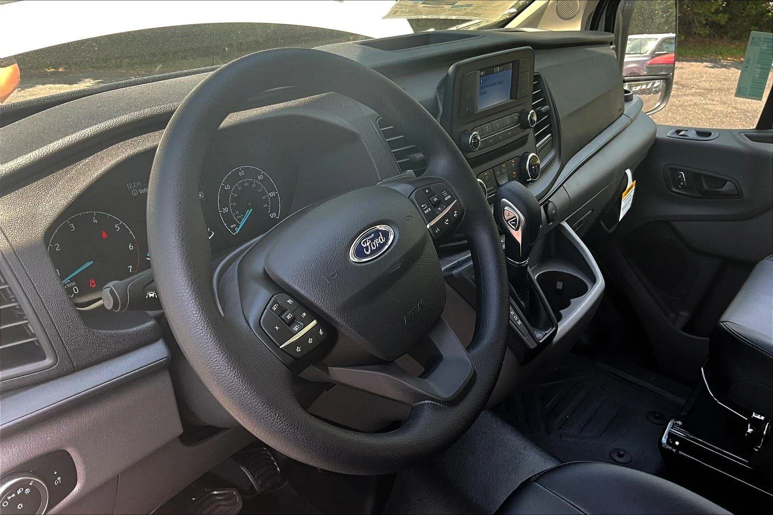 2025 Ford Transit Passenger Van XL - Photo 6