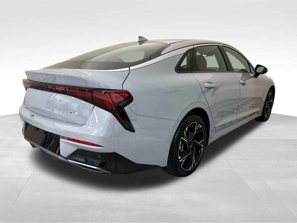Used 2026 Gray Kia GT-Line image 5