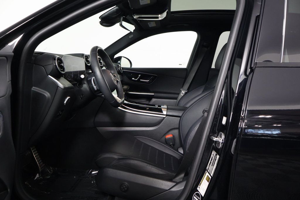 Certified Used 2024 Black Mercedes-Benz GLC 300 image 10