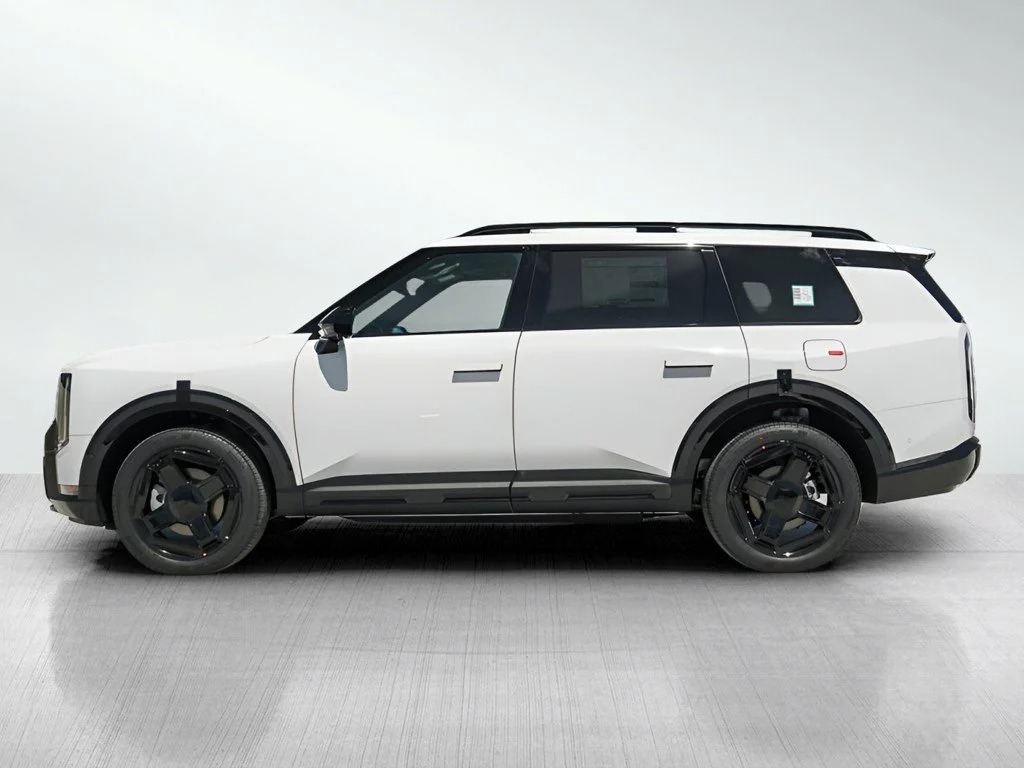 New 2027 Glacial White Pearl Kia X-Line SX Prestige AWD image 4