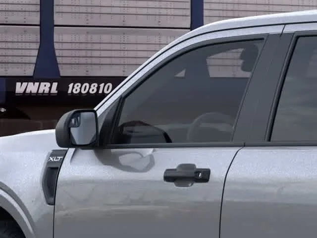 New 2026 Carbonized Gray Metallic Ford XLT image 45