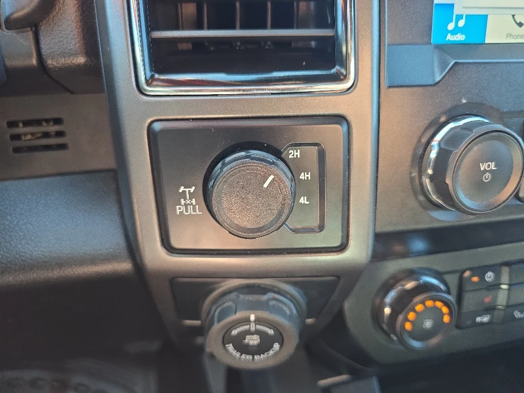 Used 2019  Ford XLT image 18