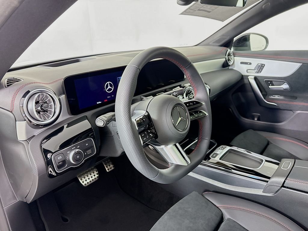 Certified Used 2026 White Mercedes-Benz CLA 250 image 4