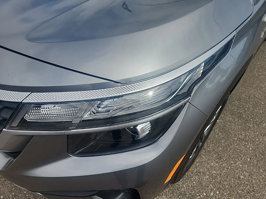 Used 2023 Gray Kia LX image 6