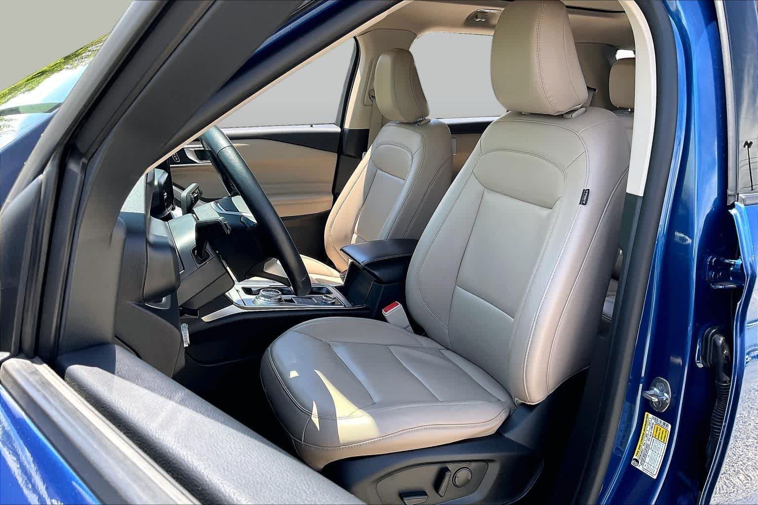 Used 2021 Atlas Blue Metallic Ford XLT image 8