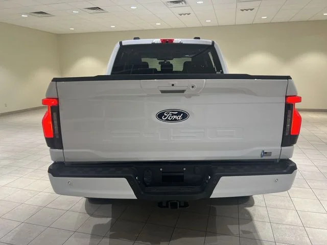 2025 Ford F-150 Lightning Flash - Photo 37