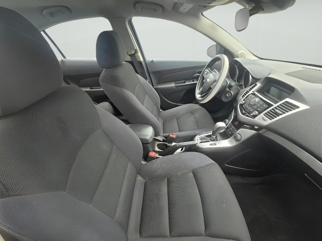 Used 2016 Black Granite Metallic Chevrolet LT image 13