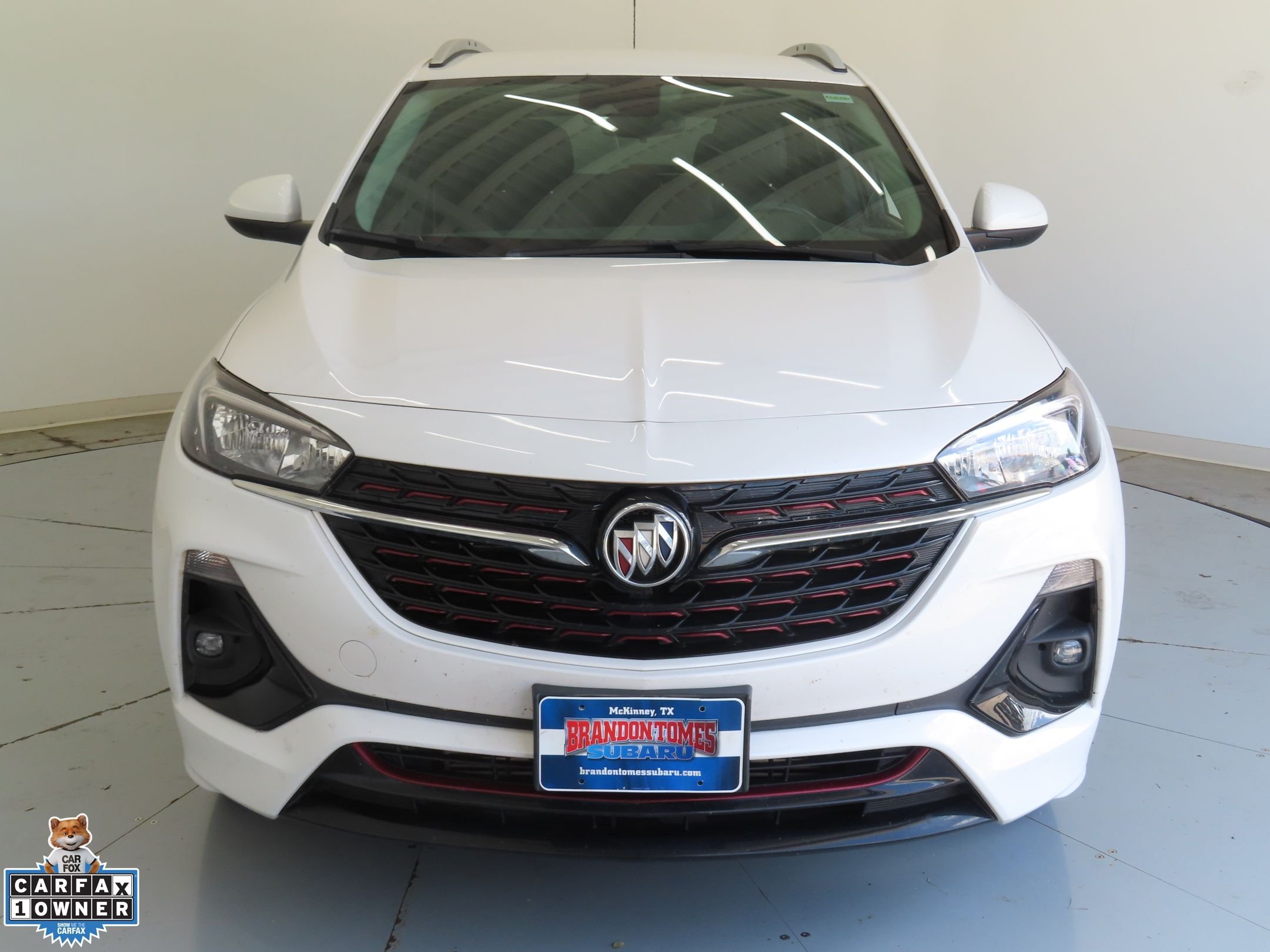 Used 2023 White Buick Select image 9