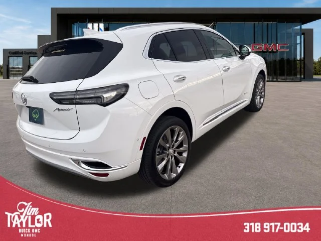 Used 2022 White Buick Avenir image 3