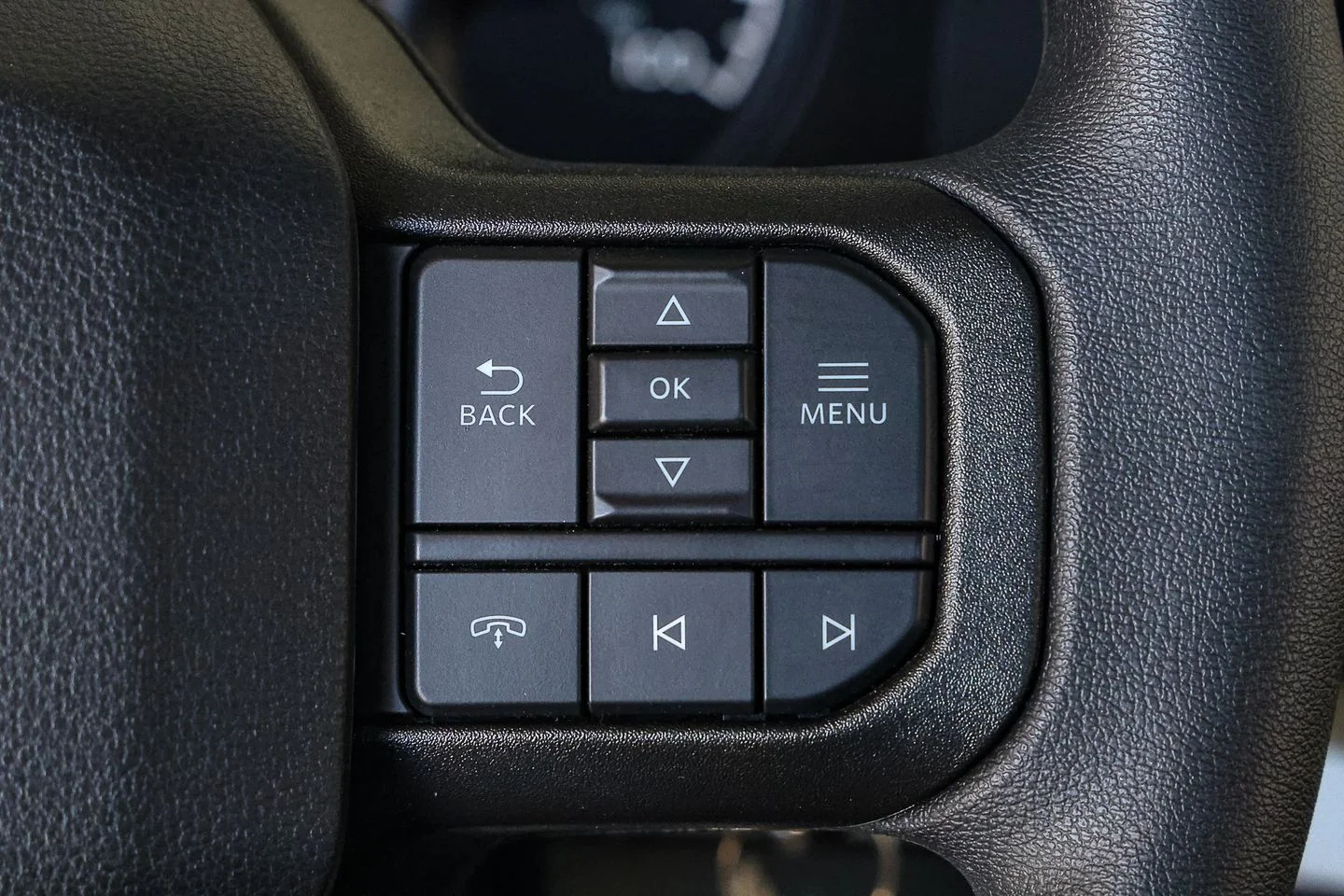 New 2026 Oxford White Ford F-550® XL image 25