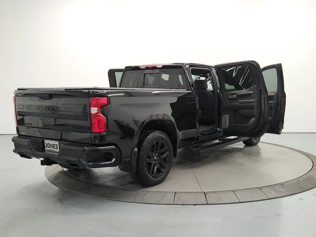 Used 2024 Black Chevrolet High Country image 15