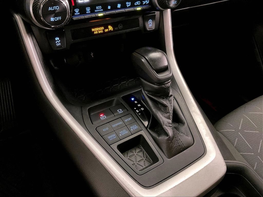 Used 2021 Black Toyota XLE image 36