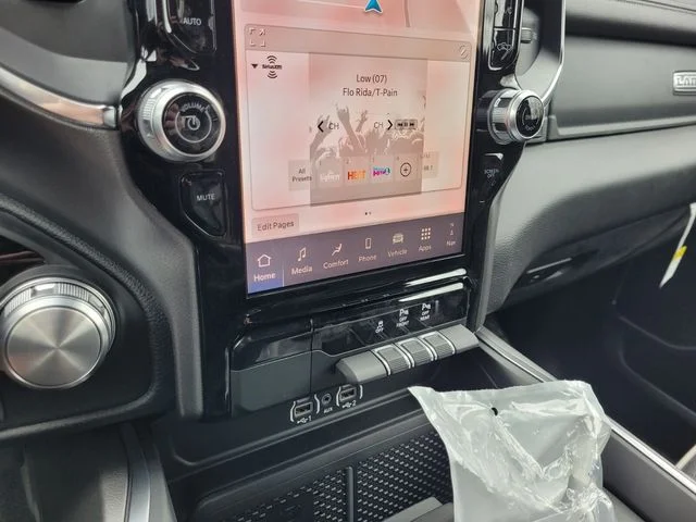 New 2026 Bright White Clear-Coat Exterior Paint RAM Laramie image 25