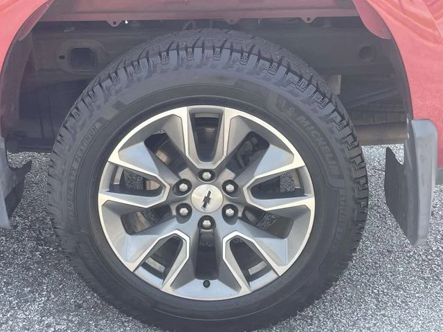 Used 2020 Red Chevrolet RST image 11