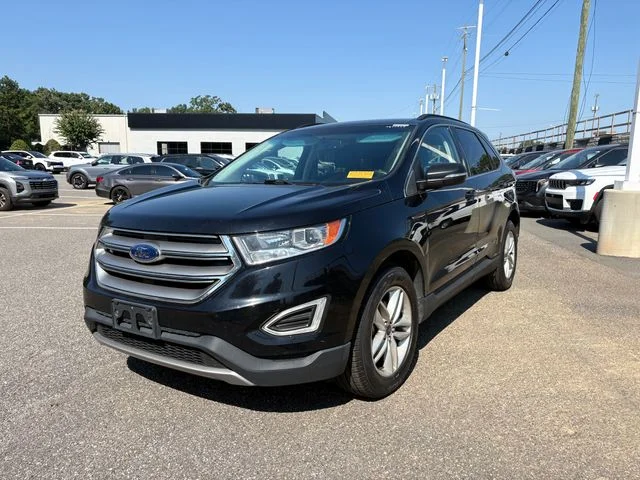 Used 2018 Shadow Black Ford SEL image 2