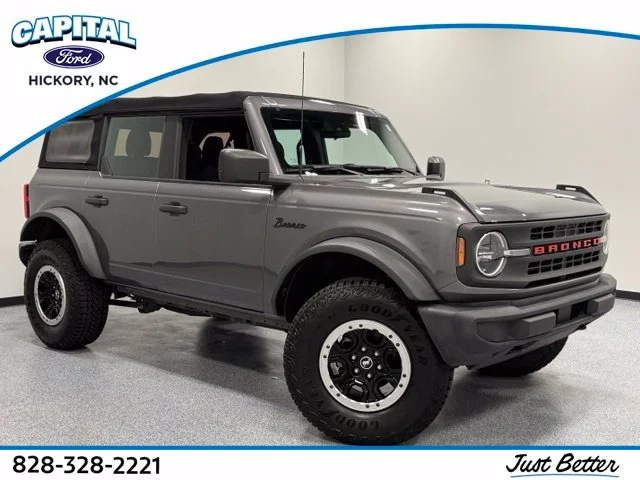 2022 Ford Bronco Base